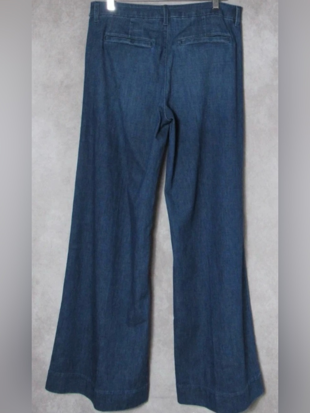 Frank & Eileen West Village Wide-Leg Trouser
Italian Dream Light
Denim S/4 $348 - Picture 6 of 14